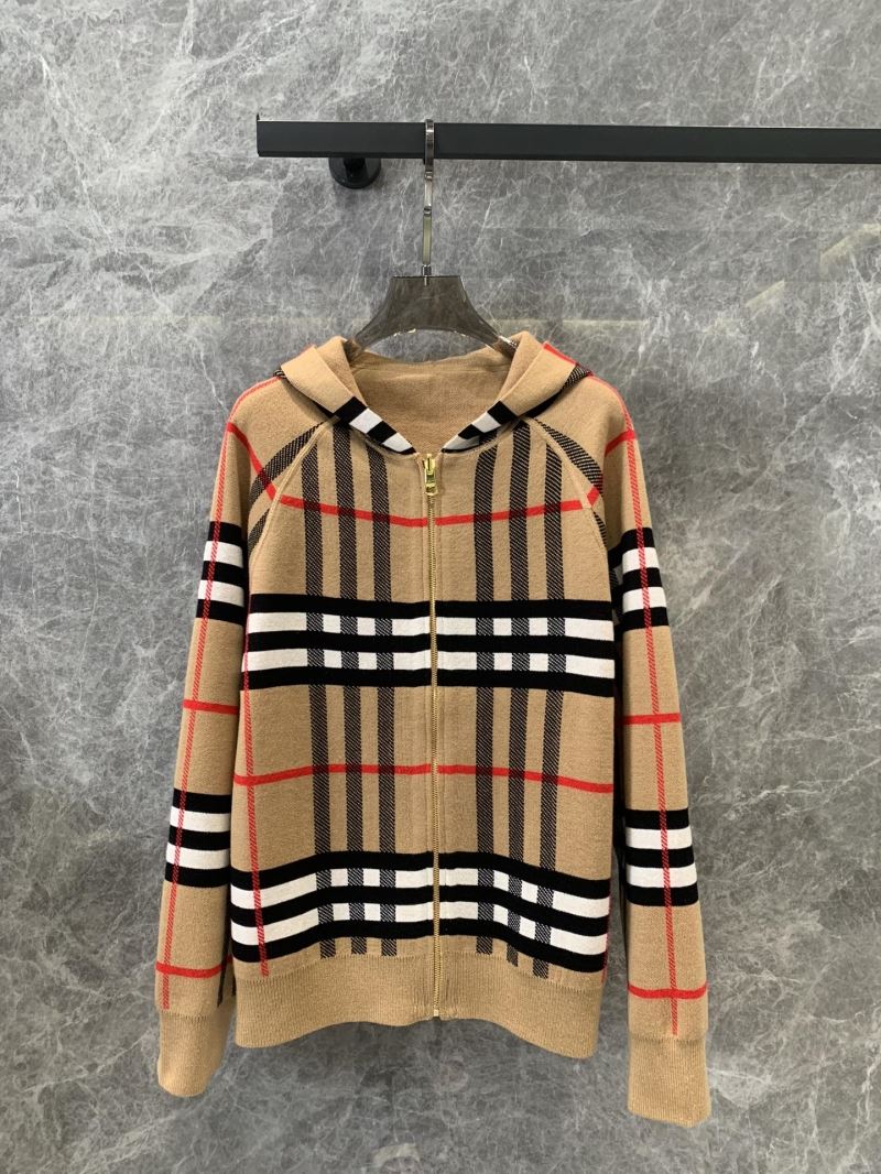 Burberry Sweaters